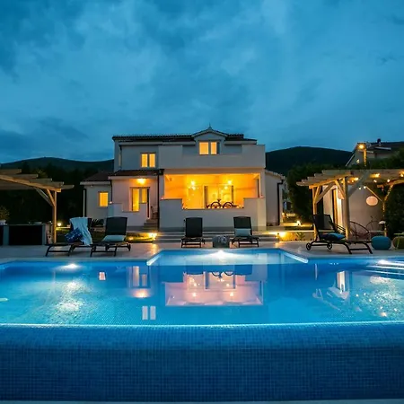 House Longo *