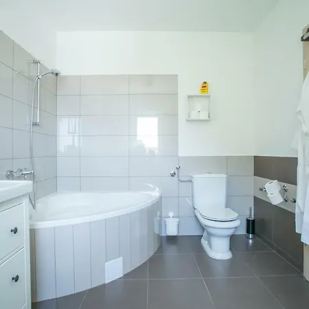 House Longo Kastel Stafilic