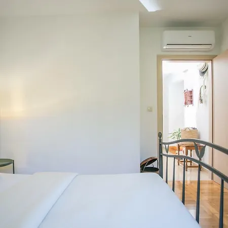 Holiday home House Longo Kastel Stafilic